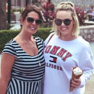 Meet your Posher, Kenna